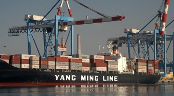 נמל אשדוד: אניית יאנג מינג נאלצה לצאת מהרציף ועליה 40 מכולות מלאות בייבוא