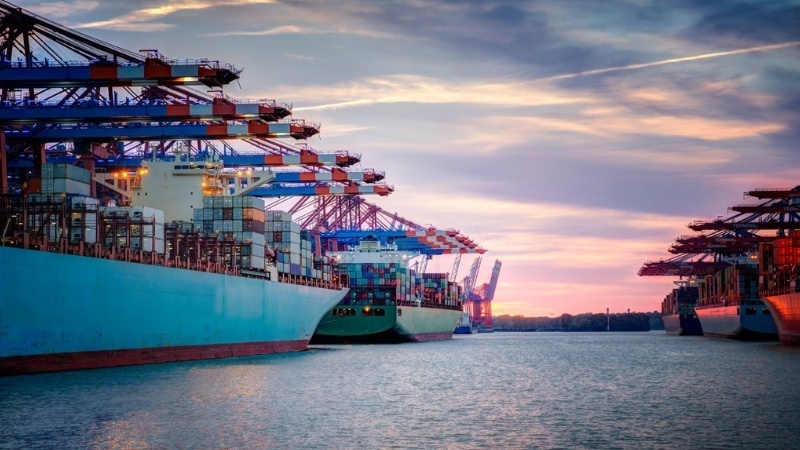 חברות הספנות מצמצמות נפחים כדי למנוע ירידת תעריפים