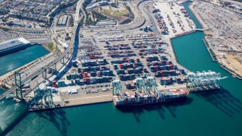 נמל לוס אנג׳לס טיפל בקרוב ל-10 מיליון TEU בשנת 2022