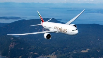 חברת התעופה הלאומית של דובאי אישרה כי היא בשלבים אחרונים של הזמנת 100 ל-150 מטוסים חדשים. ההזמנה החדשה היא במסגרת תכניתה להחליף את צי האיירבוס A380 שלה. טורקיש איירליינס הודיעה כי היא מעוניינת לרכוש 600 מטוסים חדשים