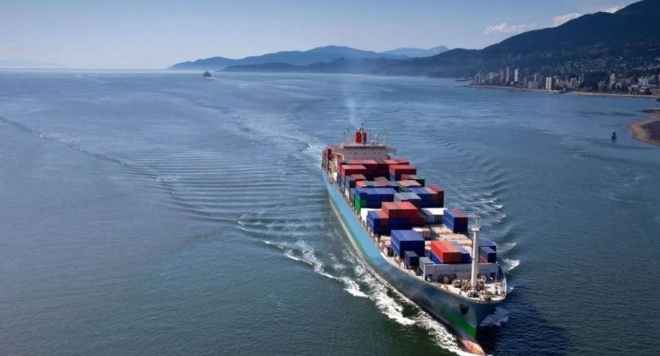 ענף הספנות מהסס לחזור לים סוף חרף הודעת החות׳ים על הפסקת אש