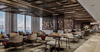 מותג היוקרה של קבוצת MSC מקדים את השקת האונייה השלישית בצי, שתונע בגז טבעי (LNG). עם יחס שירות של איש צוות לאורח ומרחבים ציבוריים שצמחו בכ-20 מטרים, ה-EXPLORA III מסמנת את הסטנדרט החדש של הפלגות היוקרה בים התיכון